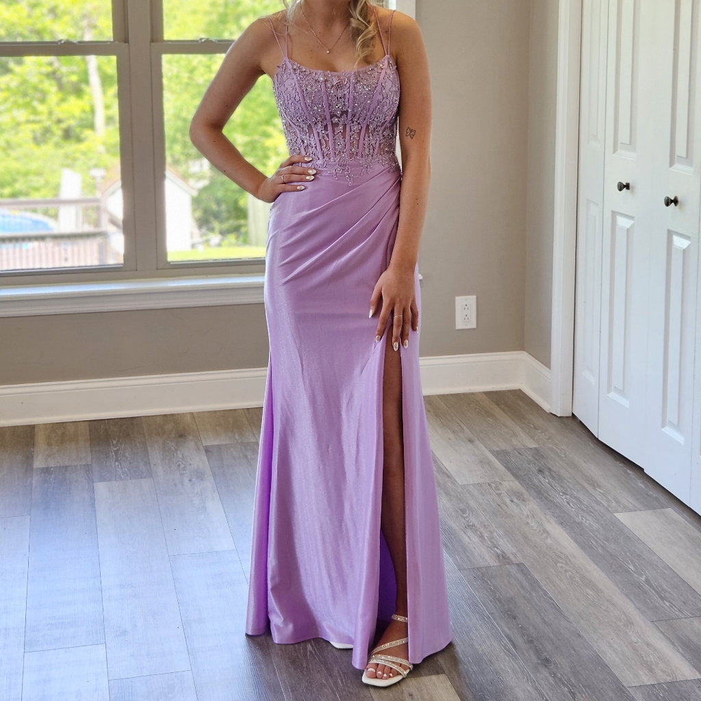 Light Purple Beautiful Prom Dress